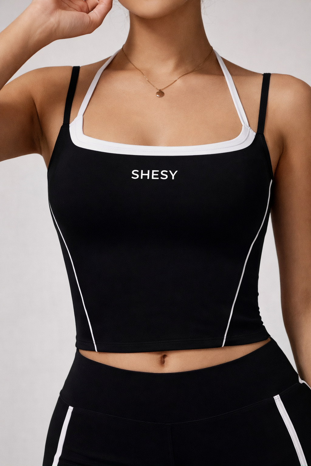 Signature Contrast Piping Halter Crop Sports Bra